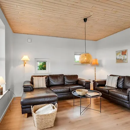Erja - 300m To The Fjord By Interhome